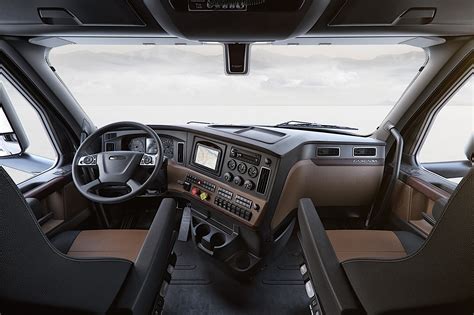 2024 Freightliner Cascadia Interior Images - Dael Mickie