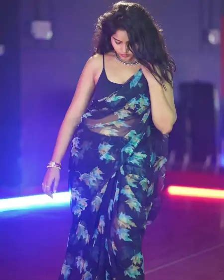 Keerthi Kween Top 20 Hot Pics And Photos
