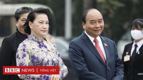 Chính phủ ông Nguyễn Xuân Phúc 'làm việc tích cực đến giờ chót' - BBC News Tiếng Việt