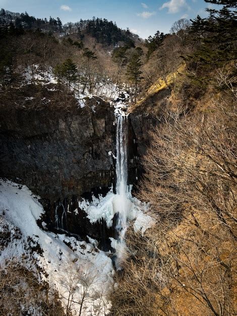 Cascada Kegon Con Nieve En Invierno En El Parque Nacional Nikko Foto