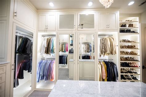 Boutique Closet Traditional Closet Dallas By Kathleen Jacobson