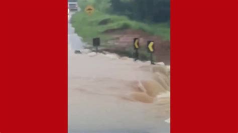 V Deo Chuvas Fortes Alagam Diversas Cidades Da Zona Da Mata Zona Da