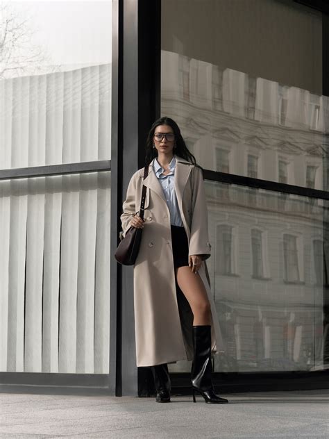 Двубортный тренч макси с поясом в тон :: LICHI - Online fashion store