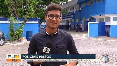 Rj Inter Tv Edi O Policiais Militares S O Presos Durante Opera O