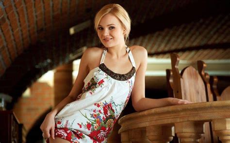 Talia Cherry Blonde Women Looking At Viewer Smiling Dress