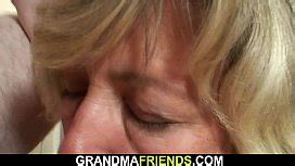 50y MILF Squirt Swinger 3some XNXX