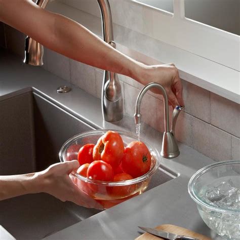 InSinkErator Wave Instant Hot And Cold Water Dispenser System Faucet Tank Chrome HC Wave C