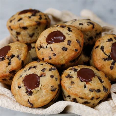 Chocolate-Filled Banana Muffins Recipe by Maklano