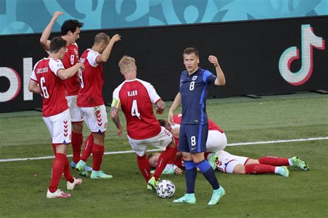 Euro 2020 Denmark Vs Finland Suspended After Eriksen Collapses