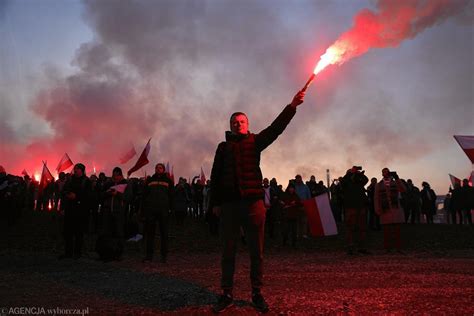 11 listopada Winnicki na Marszu Niepodległości Wojsko ma strzelać do