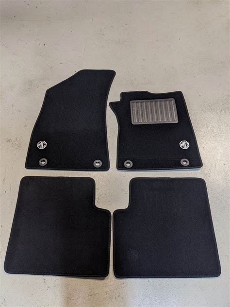 Mg Zs Genuine Carpet Floor Mats Black With Logo Arg Parts