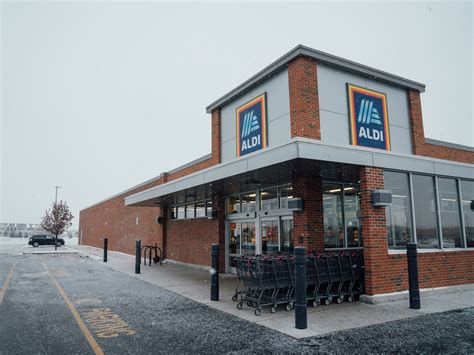 ALDI - Wolverine Building Group - ALDI - Wolverine Building Group