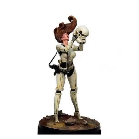 124 75mm Resin Model Kit Beautiful Girl Stormtrooper Star Wars Unpain