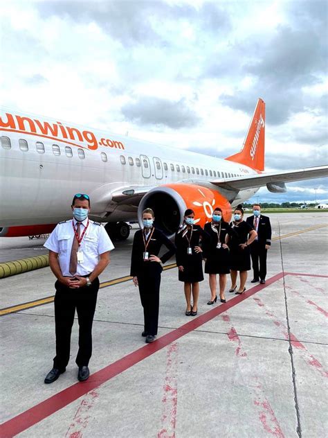 Sunwing Airlines Flight Attendant Requirements Cabin Crew Hq