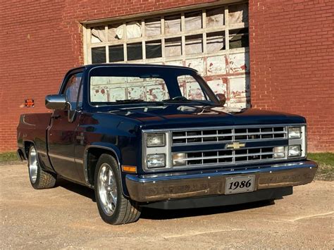 1986 Chevy Silverado C10 Short Bed Pickup Truck built by Cheyenne ...