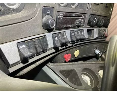 Kenworth T680 Dash Panel In Sioux Falls Sd 25384522