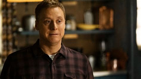 Resident Alien Star Alan Tudyk On Season Cast Chemistry More