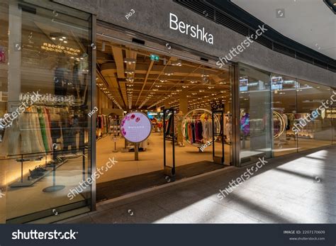 Bershka 2022