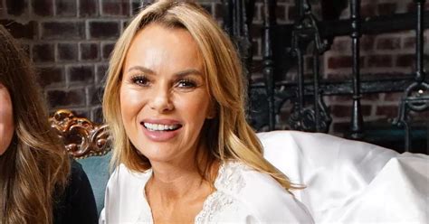 Amanda Holden Liberated As She Poses Nude For Sky TV Show Liverpool