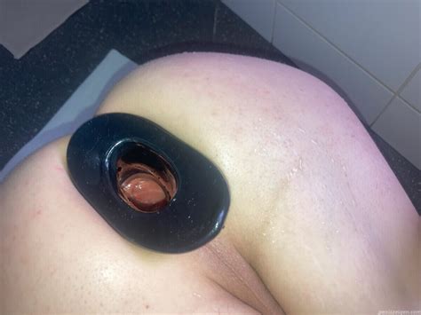 Urinal F R Pisse Und Sperma Kostenlose Penis Bilder Und Schwanzfotos