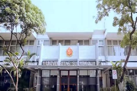 Berminat Kuliah Di Surabaya Intip Biaya Kuliah Universitas Surabaya