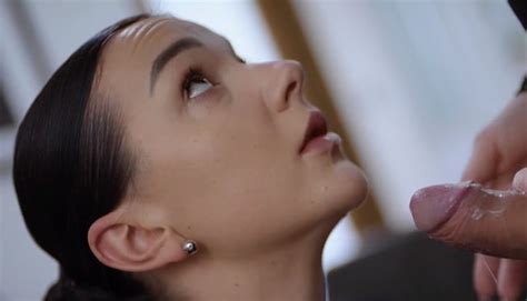 Brunette Name Replies NameThatPorn