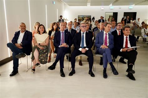 Escrivá y Pedro Duque presentan a las instituciones leonesas las