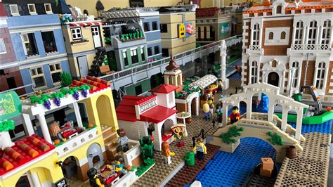 LEGO City Update Placing Venetian Houses Bricklink Designer Program