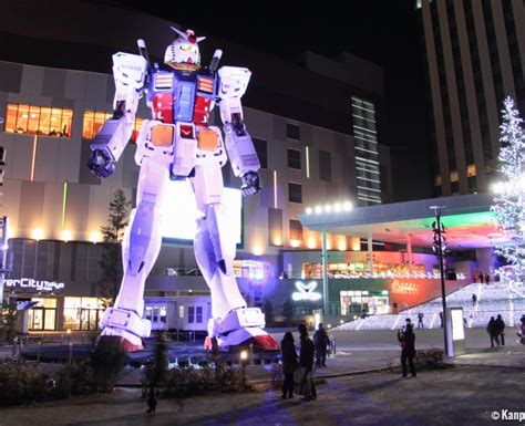 Life Size Gundam Statue - Odaiba's Giant Robot