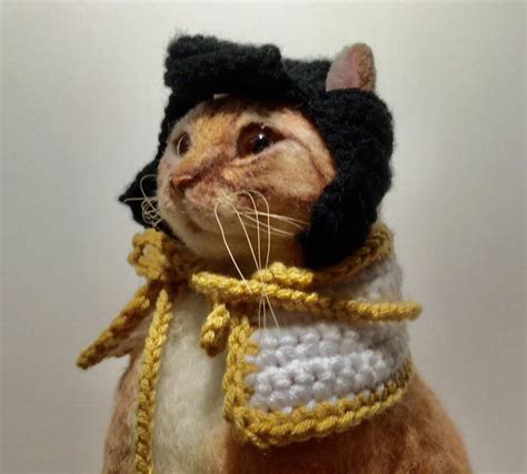 This Artist Crotchets Hats For Cats Based Off Real Legendary Figures ...