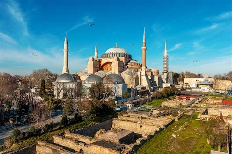 Premium Photo Famous Hagia Sophia Mosque In Istanbul Turkey