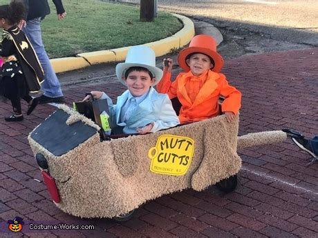 The Perfect Duo: Dumb and Dumber Costumes for Kids