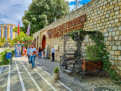 Tirana Sehensw Rdigkeiten In Der Hauptstadt Albaniens