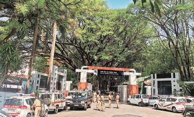 Ftii: Protest On Ftii Campus Against ‘kerala Story’ Show | Pune News ...