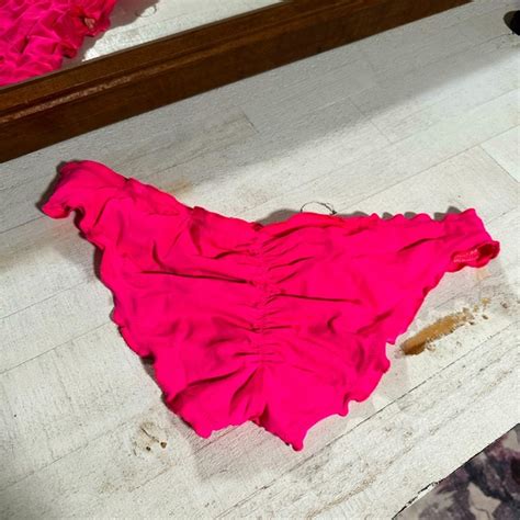 Victoria S Secret Swim Victorias Secret Scrunched Booty Ruffle Bikini Bottoms Poshmark