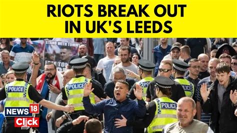 Uk News Riots Erupt In Leeds Bus Set On Fire Police Car Overturned