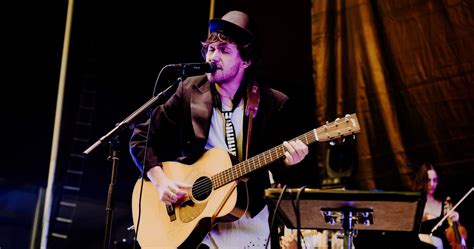 Conor Oberst Walks Offstage After 2 Songs Fans Sing Bright Eyes