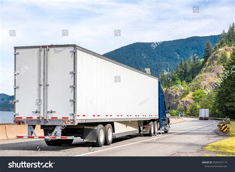 Semi Truck Trailer