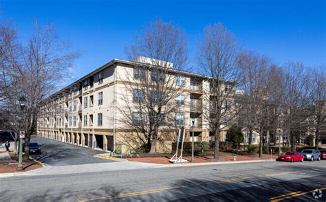 White Flint Station Apartments In Rockville Md