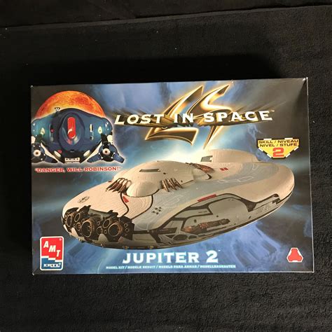 LOST IN SPACE "JUPITER 2" MODEL KIT