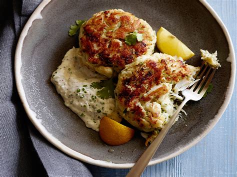 Maryland Crab Cakes Recipe Tyler Florence Florence Food And Florence