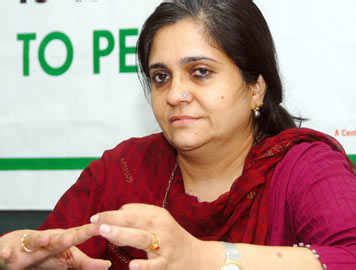 SC Extends Stay On Arrest Of Teesta Setalvad And Her Husband