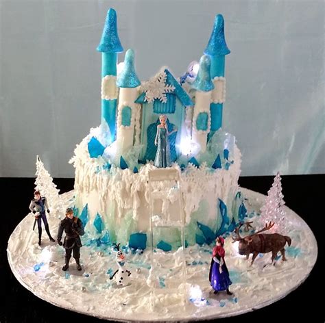 8 Frozen Castle Birthday Cakes For Girls Photo Frozen Party Birthday Cake Castle Birthday