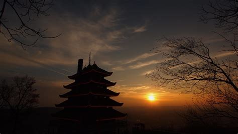 Pagoda Sunset 2 The Reading Pagoda Is A Well Known Readin Flickr