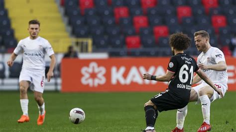 İlk yarı sonucu Gaziantep FK 1 Pendikspor 0 Önce Vatan Gazetesi