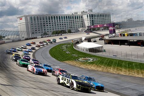 Dover Delivers Your Guide To The Nascar Schedule Entry List And