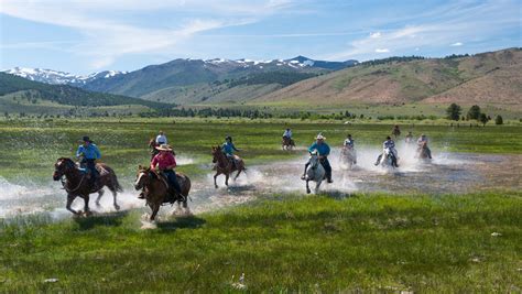 Specialty Weeks on a Dude Ranch | The Dude Ranchers' Association