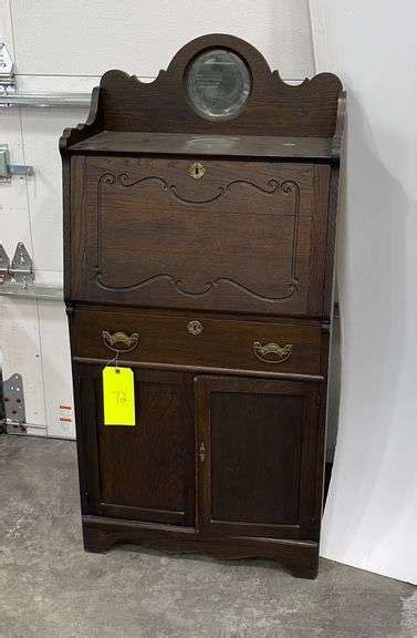 Antique oak writing desk - Schneider Auctioneers LLC