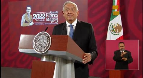 Amlo Revela Que Gan Un Mill N Mil Pesos Por Regal As De Su Libro