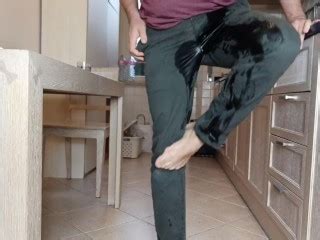 Preparing Food But I Have To Pee Badly Pornhub Gay